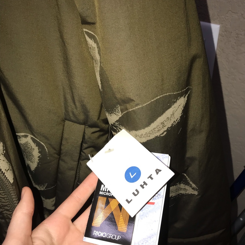 Winter jacket - Picture 3 of 4
